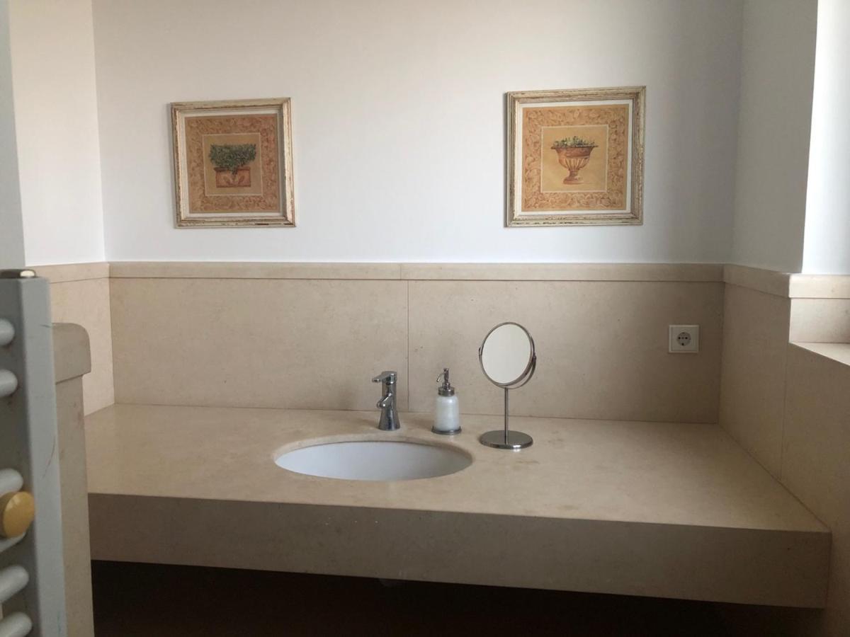 Guest house Varaba